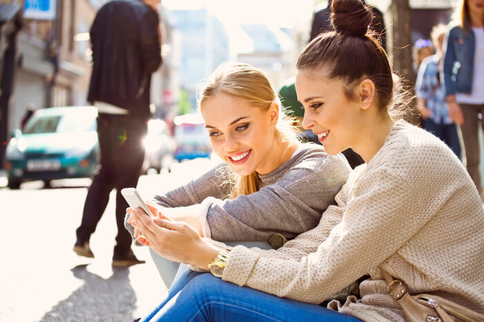 ちゃんの彼氏が羨ましい など 女友達の彼氏の年収を羨ましがったとき 男性が 僕よりお金の方が大切 と思う瞬間９パターン スゴレン