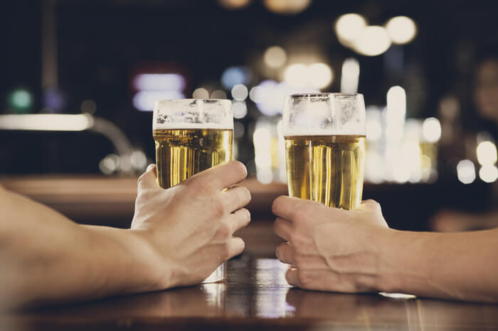 勢いあまって先輩との会話がタメ口になってしまった 職場のイケメン先輩をドン引きさせた 飲み会の失敗 ９パターン オトメスゴレン