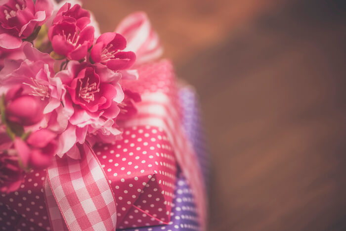 親に これまでありがとう と高額なプレゼントを贈る 思わず カッコイイ と思った先輩のボーナスの使い道９パターン オトメスゴレン