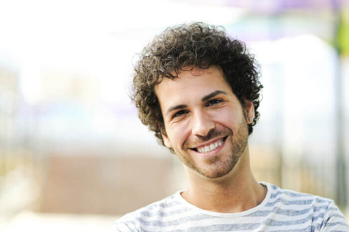 会ったらとびきりの笑顔で挨拶する Lineが苦手な女性 がされて嬉しいアプローチ９パターン スゴレン