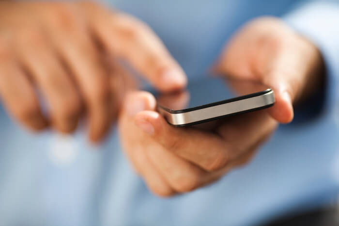 セキュリティに気をつけることにした と 突然スマホにロックをかける 潔白なのに 浮気してるの と彼女の誤解を招いた行動９パターン スゴレン