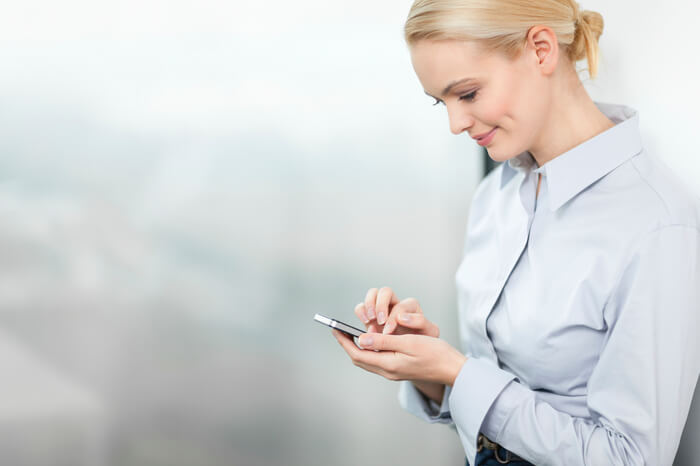 モテる男は 連絡やプレゼントをマメにする モテる男性と付き合って分かった 非モテ君との違い ９パターン スゴレン