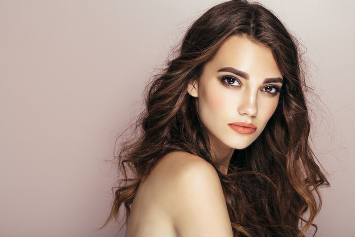 マザコンと母親孝行の違い マザコン男の原因と特徴を解説 母親孝行との違いを見極め方はコレ オトメスゴレン