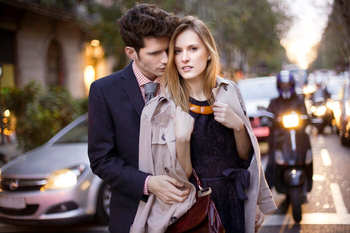 夢占い 旦那が浮気する夢の意味 場所編 夢占い 旦那の浮気に関する夢の意味とは パターン別に徹底解説 オトメスゴレン