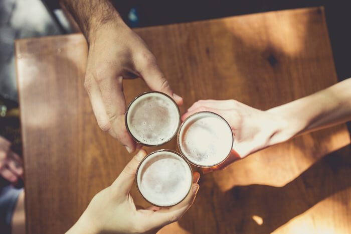 合コンで酔っ払うなよ 男性陣をドン引きさせる振る舞い９パターン オトメスゴレン