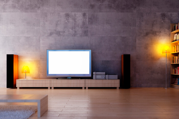 遊びに行くのはいいけど、男友達の家に行っちゃダメだからね。」  男 